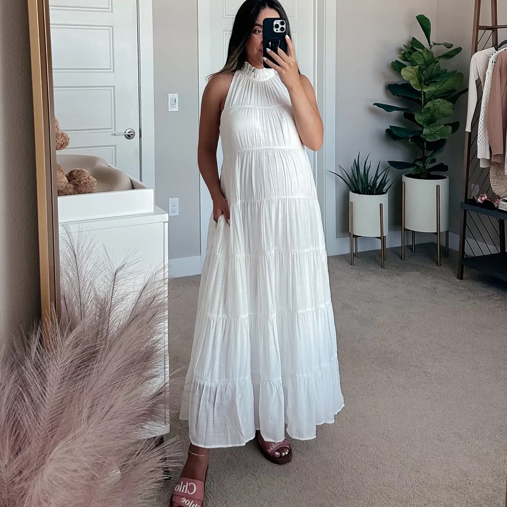 Beautiful white Aura twirl long heavy halter dress